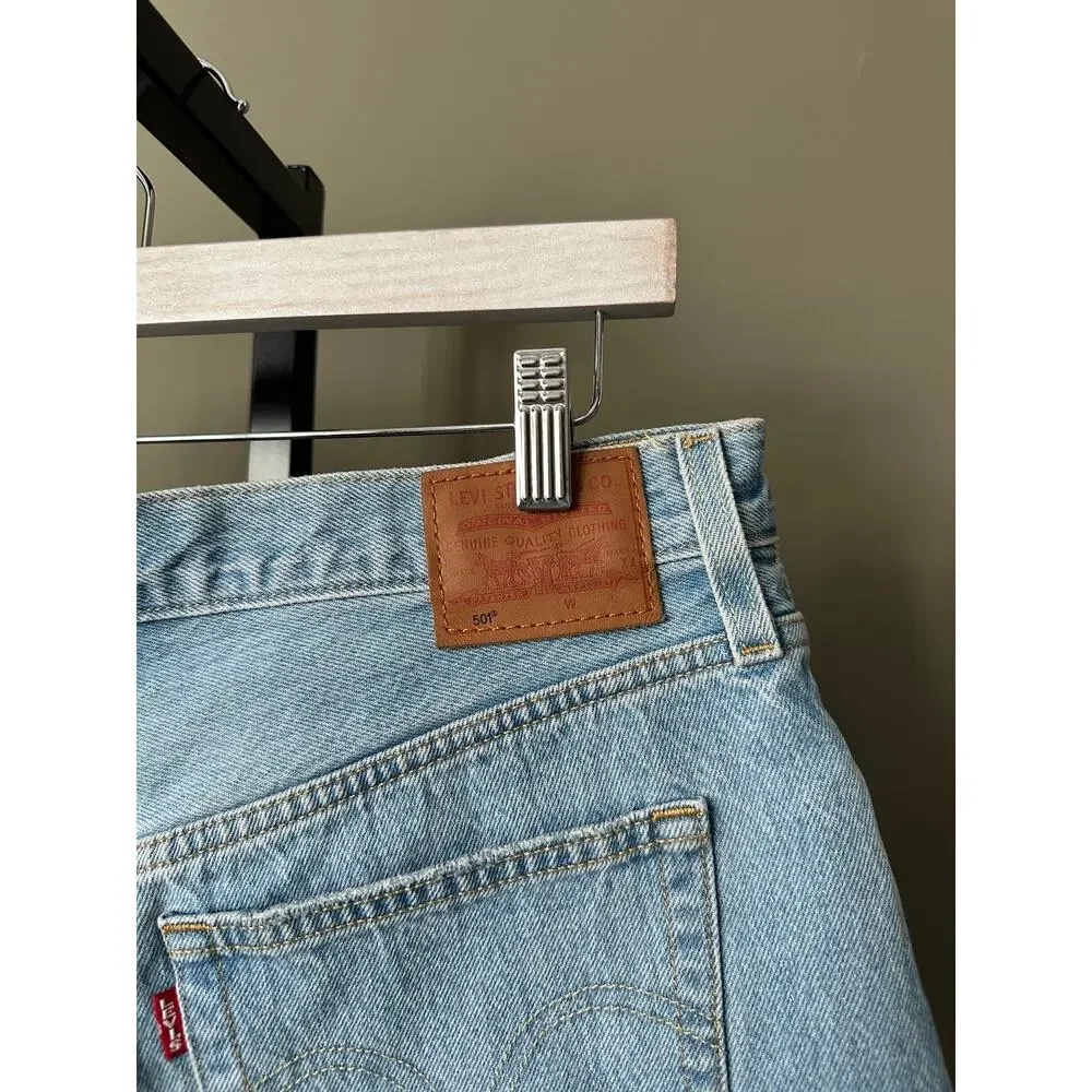 Levi’s 501 Cut Off Denim Shorts Size 31 - NWT